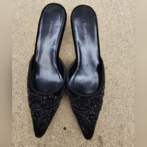 Black Beaded embroidered pointed toe Cinderella mules